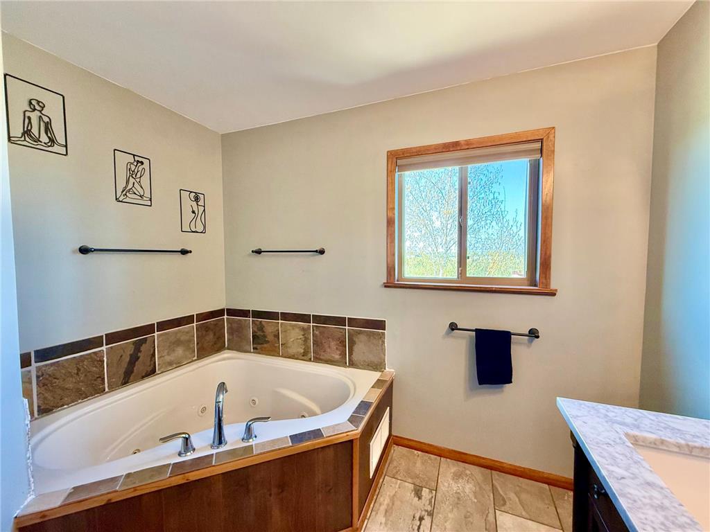 41970 400th St Perham MN 56573 7075404 image28
