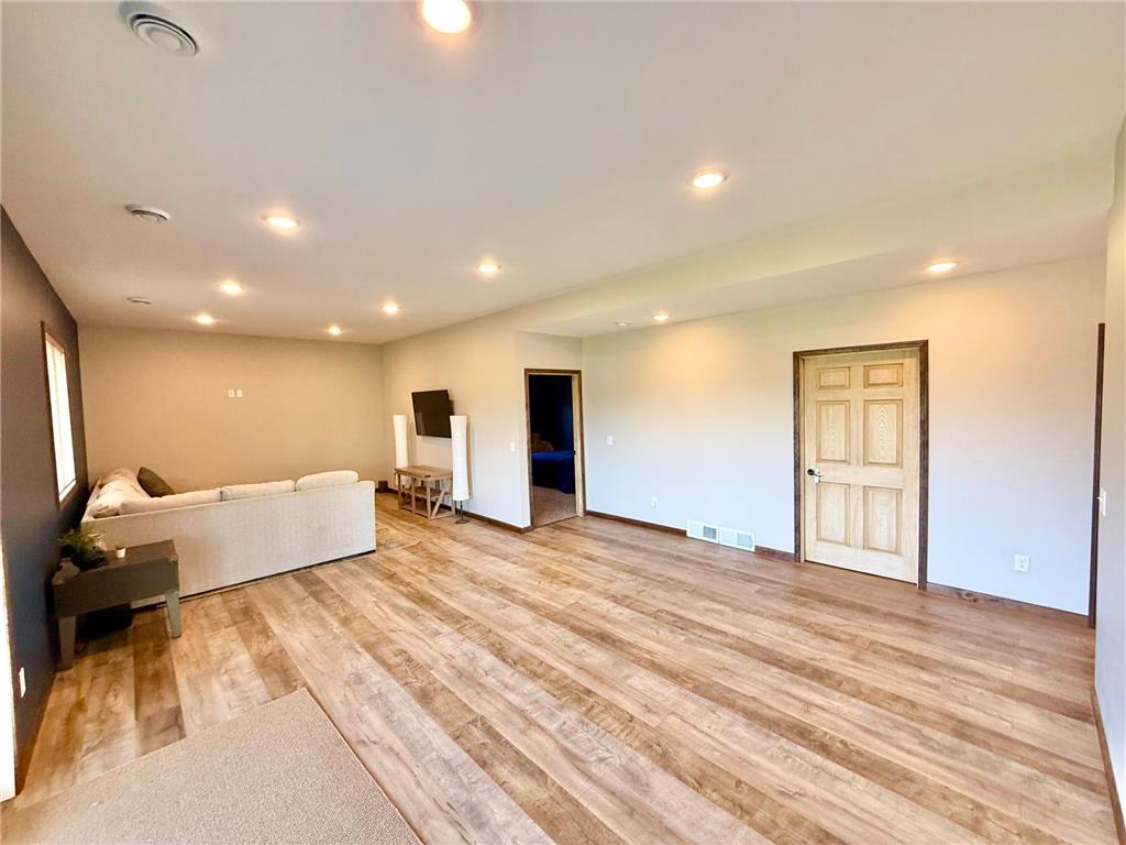 41970 400th St Perham MN 56573 7075404 image32