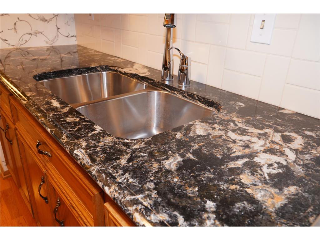 4199 Knob Circle #102 Eagan MN 55122 6775972 image13