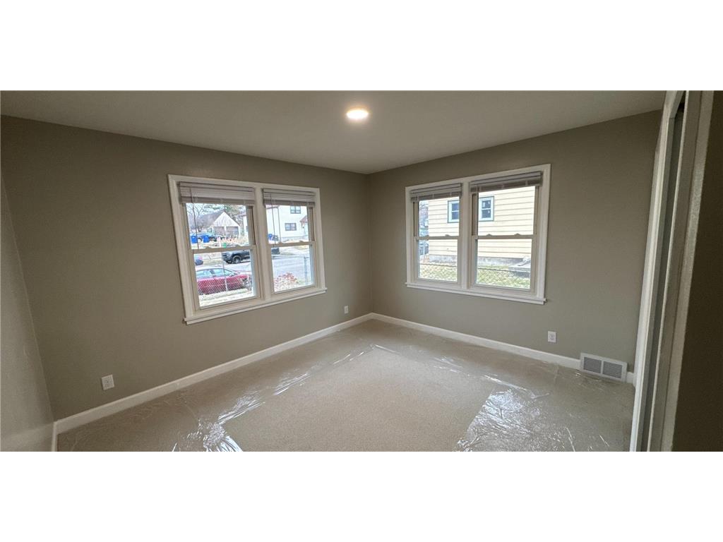 42 Baker Street W Saint Paul MN 55107 7061996 image15