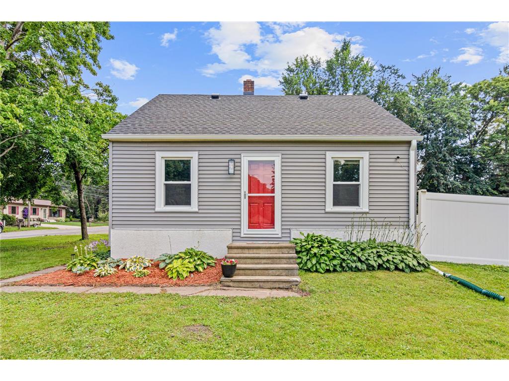 42 County Road C W Little Canada MN 55117 6750233 image1