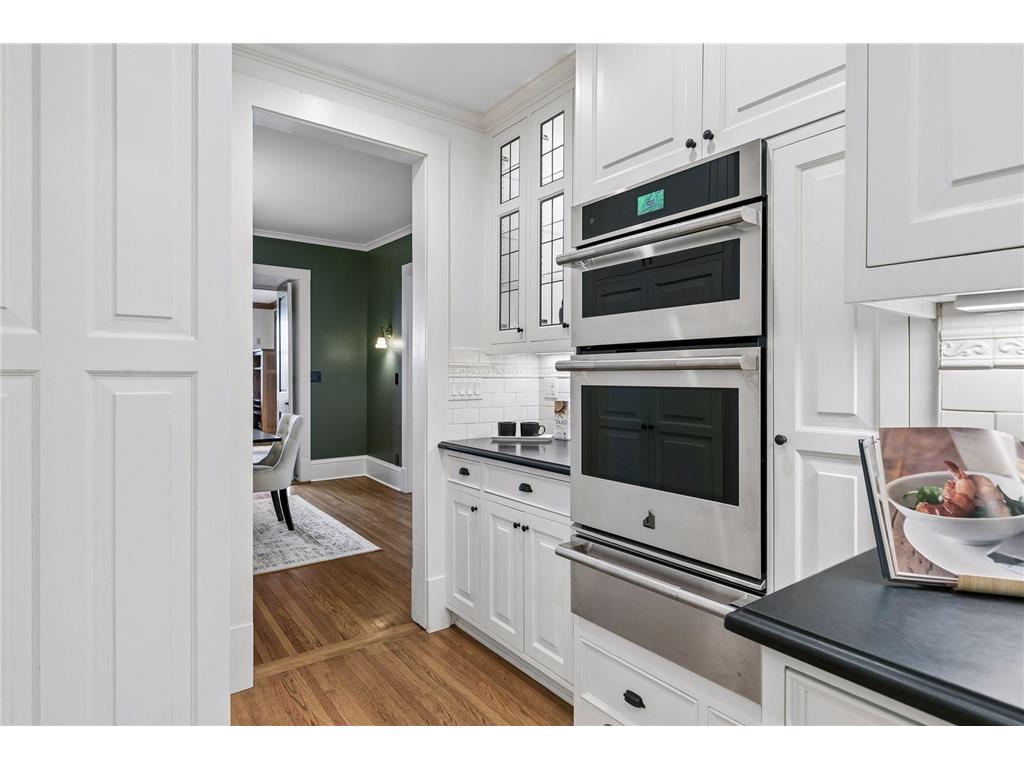 42 Kenwood Parkway Saint Paul MN 55105 7048660 image11