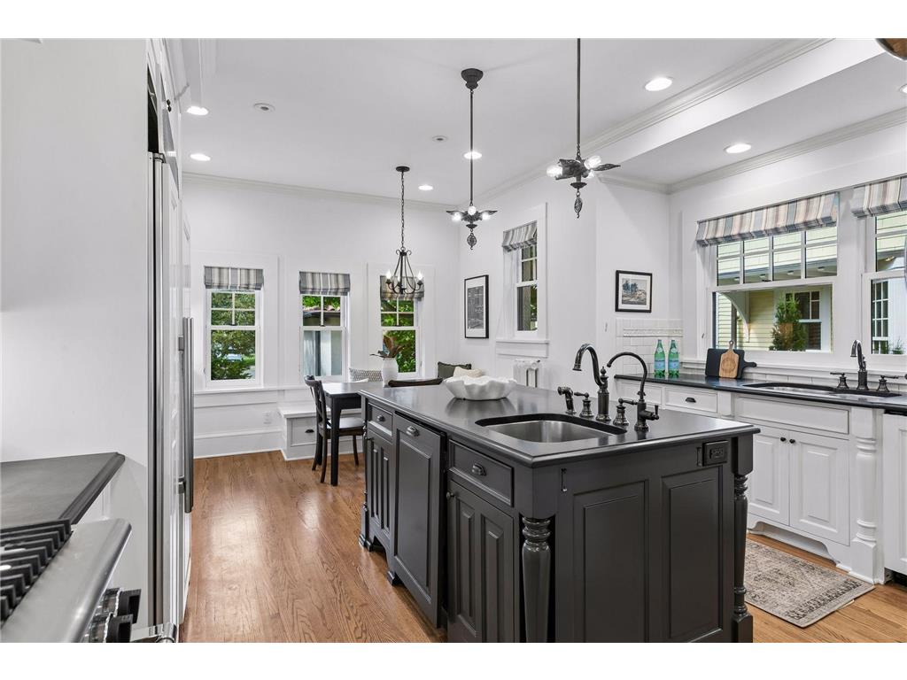 42 Kenwood Parkway Saint Paul MN 55105 7048660 image12