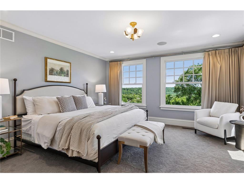42 Kenwood Parkway Saint Paul MN 55105 7048660 image23