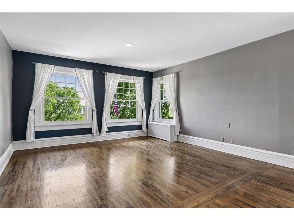 42 Kenwood Parkway Saint Paul MN 55105 7048660 image29