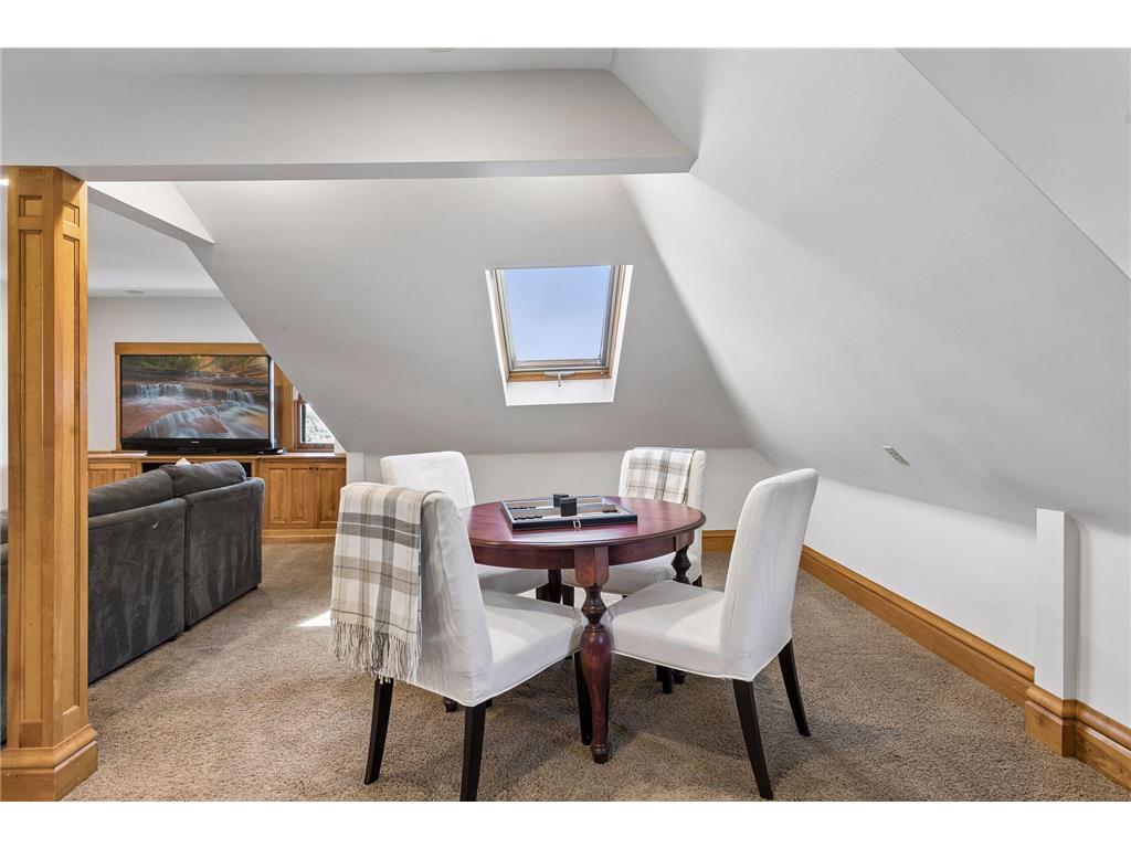 42 Kenwood Parkway Saint Paul MN 55105 7048660 image36