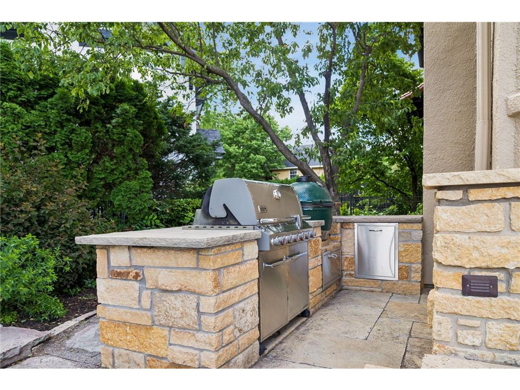 42 Kenwood Parkway Saint Paul MN 55105 7048660 image47
