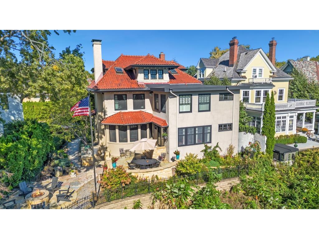 42 Kenwood Parkway Saint Paul MN 55105 7048660 image49
