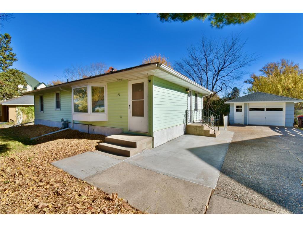 42 Oday Street Maplewood MN 55119 6810498 image1