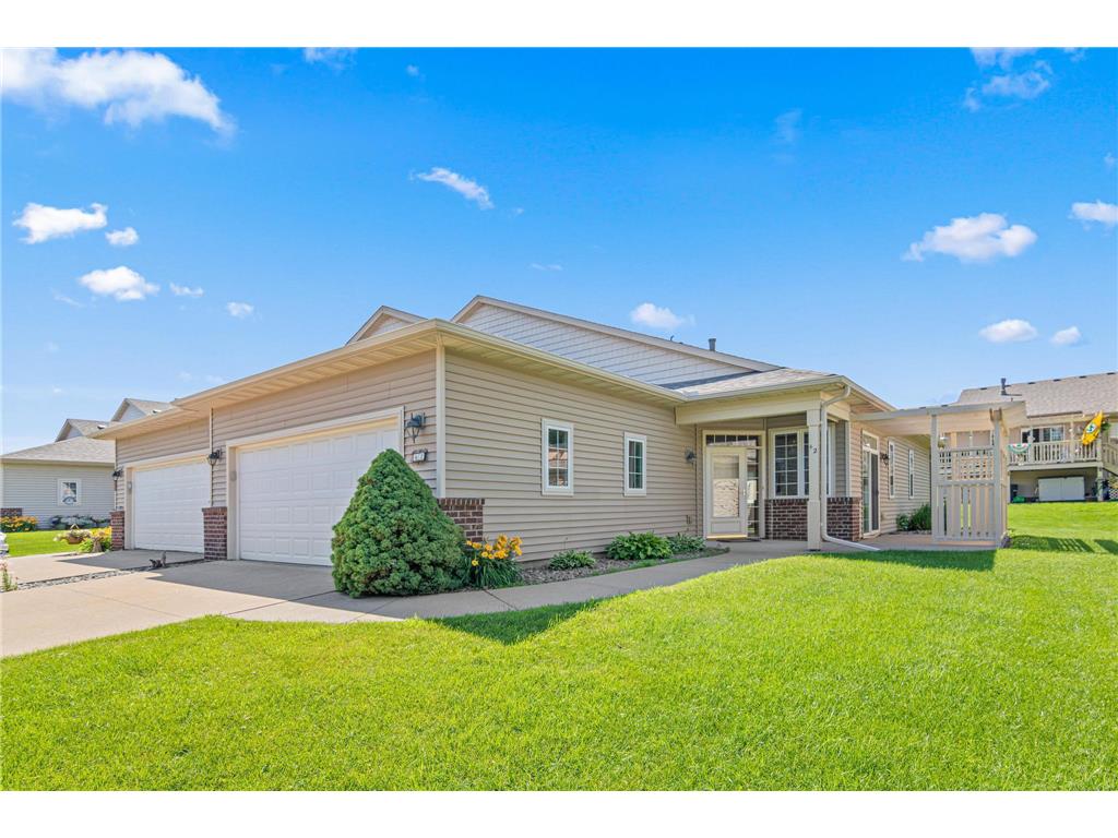 42 Pullman Avenue Saint Paul Park MN 55071 6738974 image1