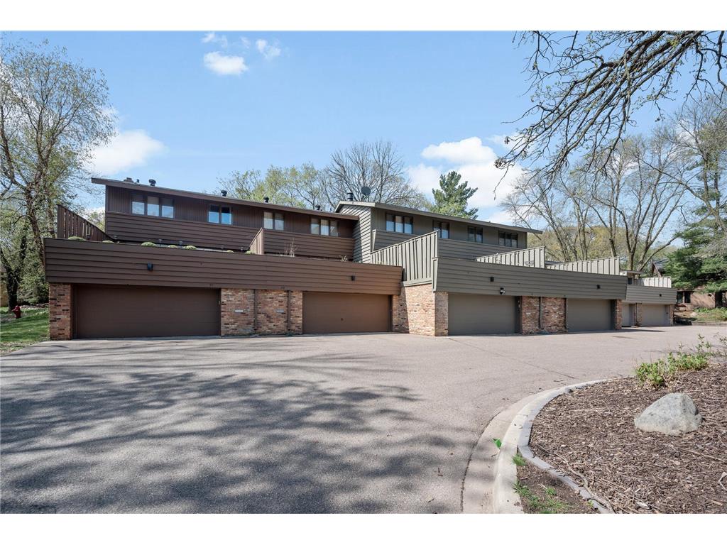 42 Walden Street, Burnsville, MN, 55337 MLS 6533226 Edina Realty