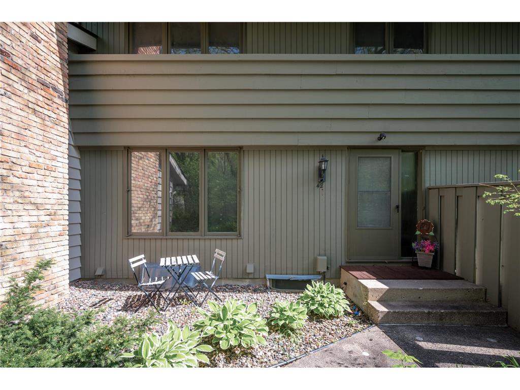 42 Walden Street, Burnsville, MN, 55337 MLS 6533226 Edina Realty