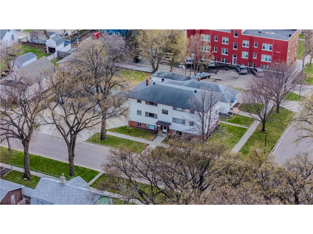 420 10th Avenue N Fargo ND 58102 7067727 image13