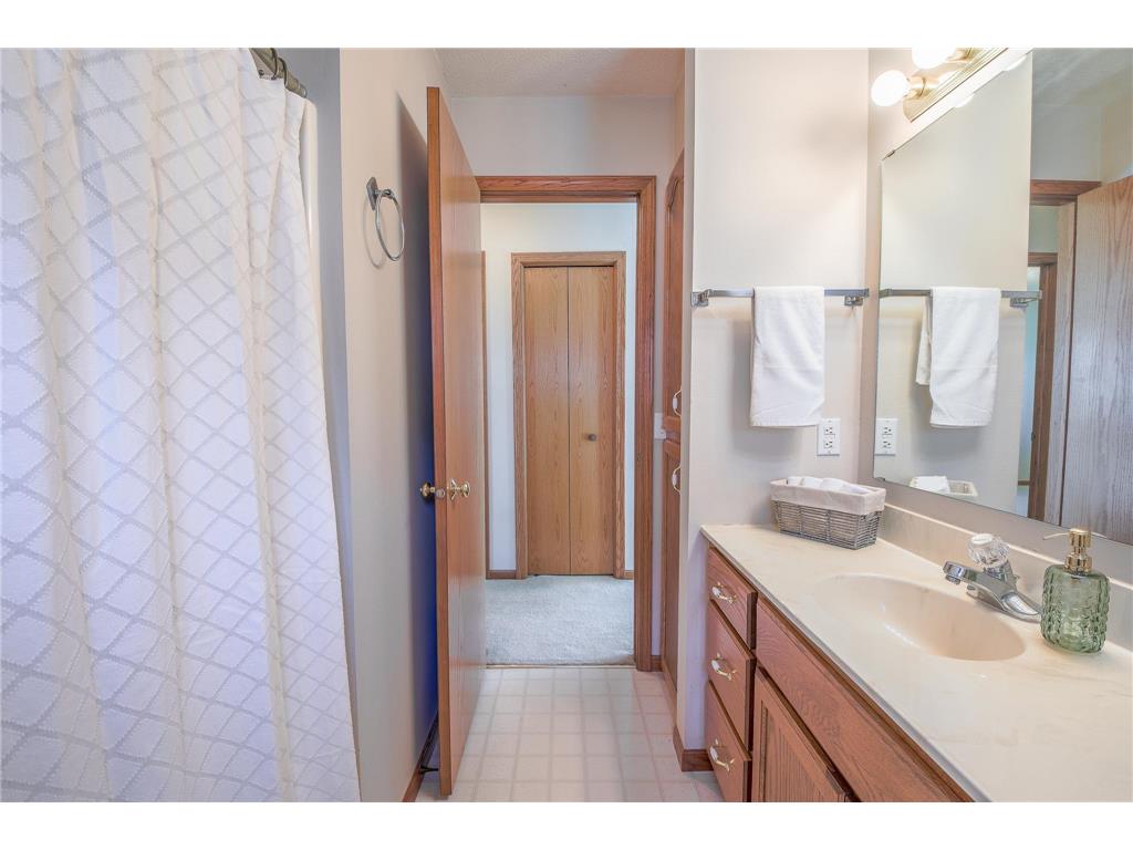 420 32nd Avenue N Saint Cloud MN 56303 7066484 image21