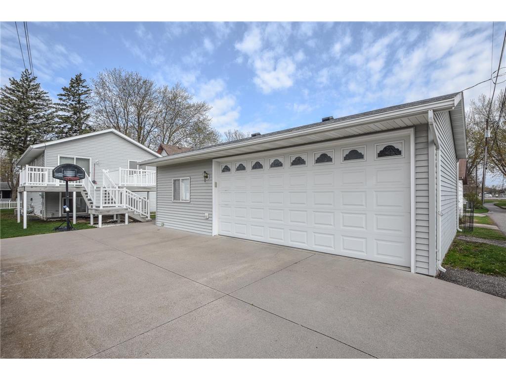 420 32nd Avenue N Saint Cloud MN 56303 7066484 image4