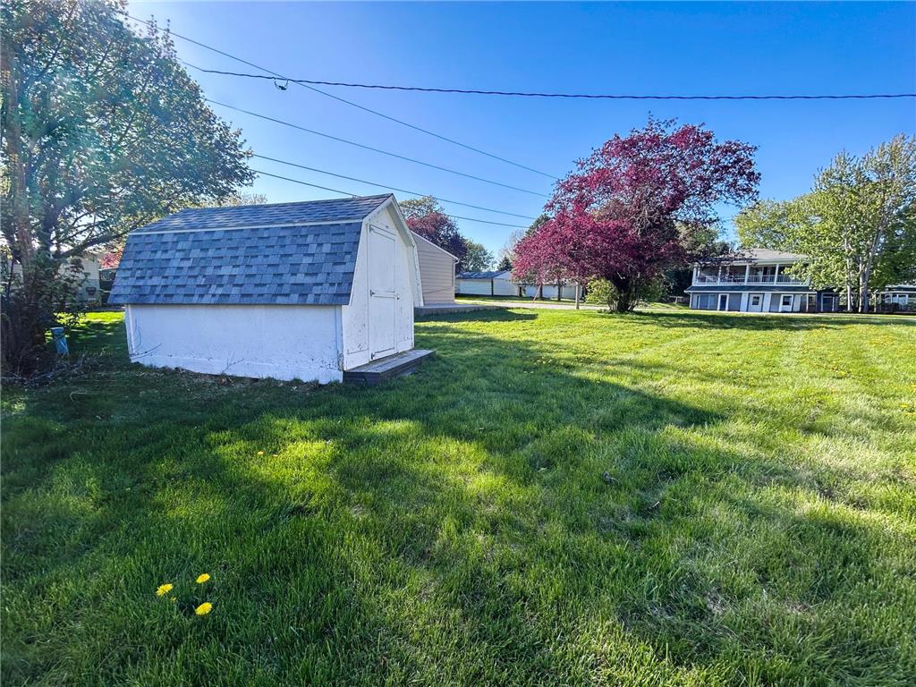 420 5th Street SW Plainview MN 55964 7070265 image4