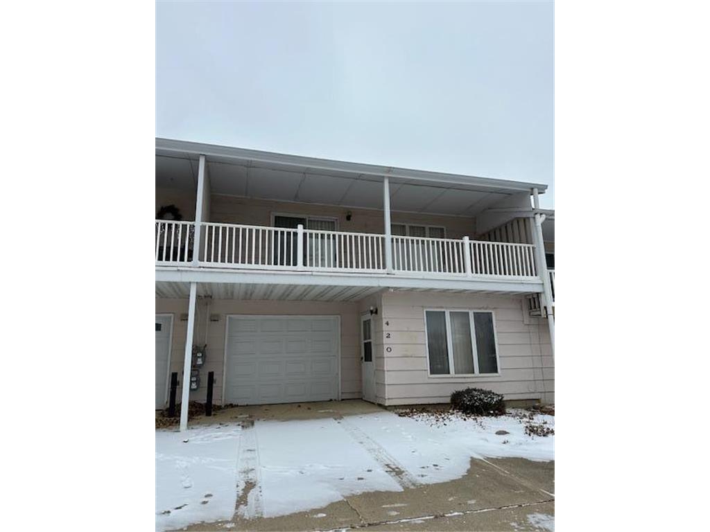 420 6th Avenue Windom MN 56101 6638388 image1