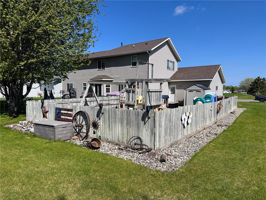 420 7th Street NE Perham MN 56573 7001308 image13