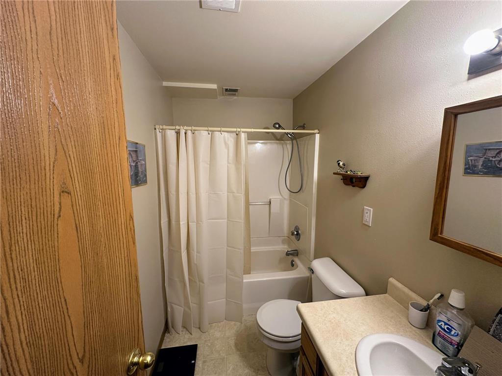 420 7th Street NE Perham MN 56573 7001308 image35