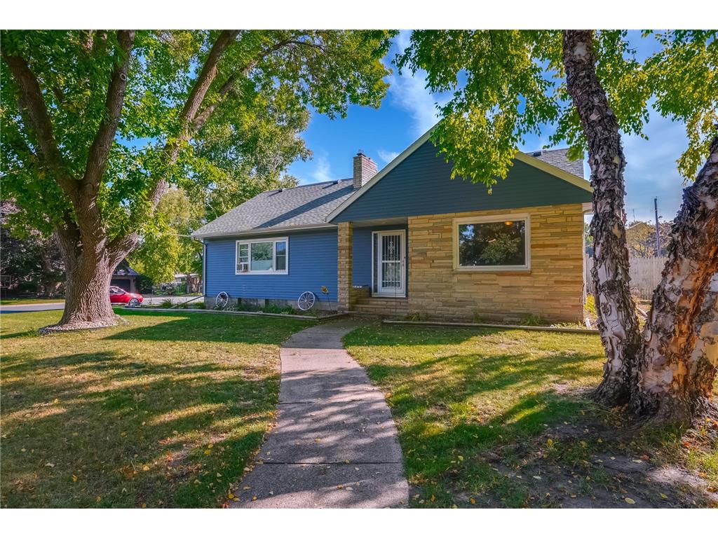 420 8th Street Gaylord MN 55334 6749466 image1