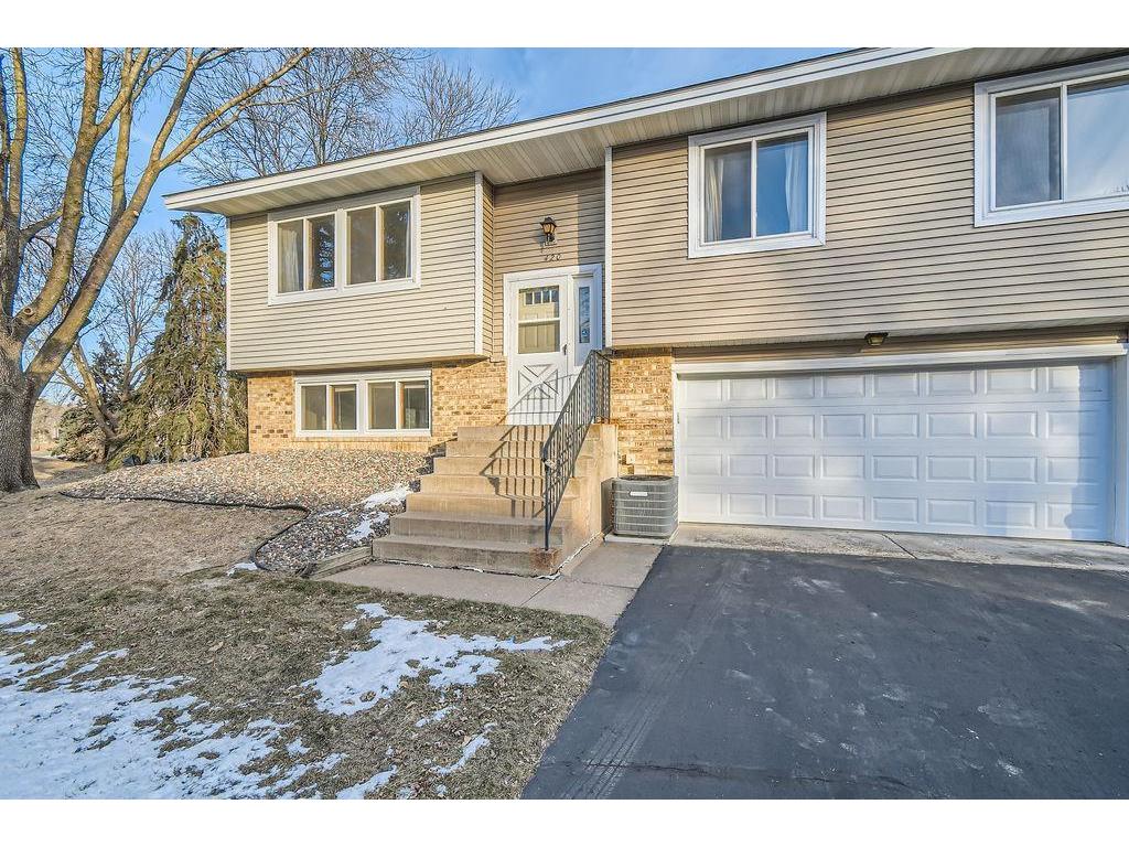 420 96th Lane NE Blaine MN 55434 6645630 image1