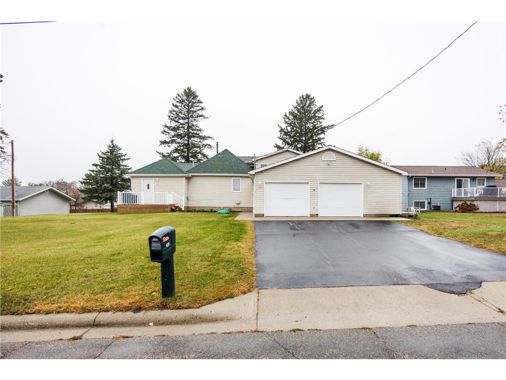 420 Broadway Avenue Detroit Lakes MN 56501 7015315 image1