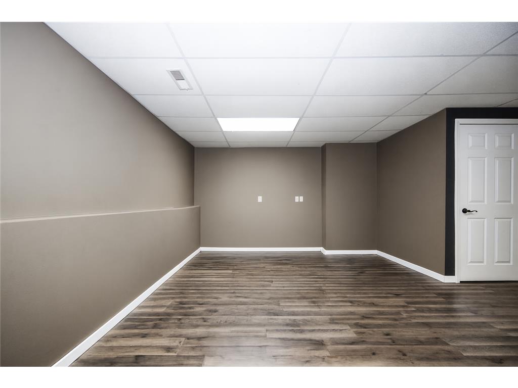 420 Broadway Avenue Detroit Lakes MN 56501 7015315 image43