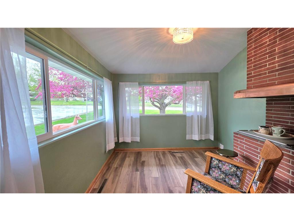 420 James Street Detroit Lakes MN 56501 7079849 image3