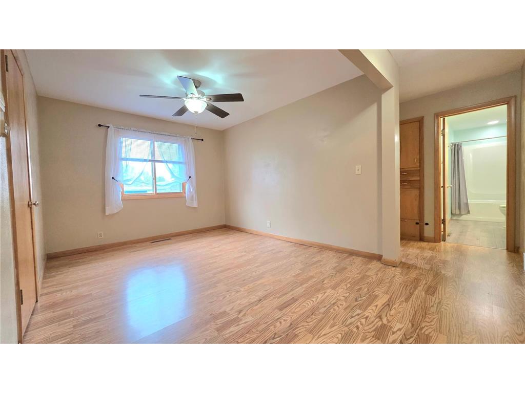 420 James Street Detroit Lakes MN 56501 7079849 image9