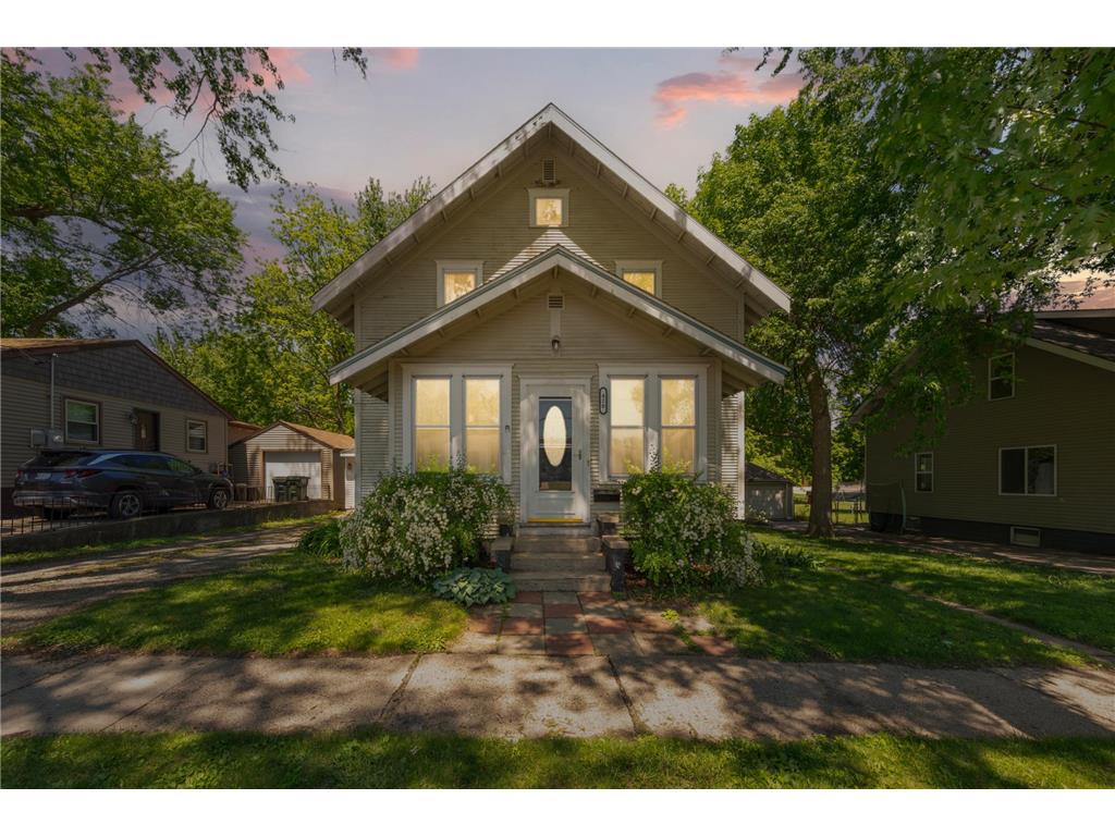 420 Main Street W Waterville MN 56096 7058873 image1