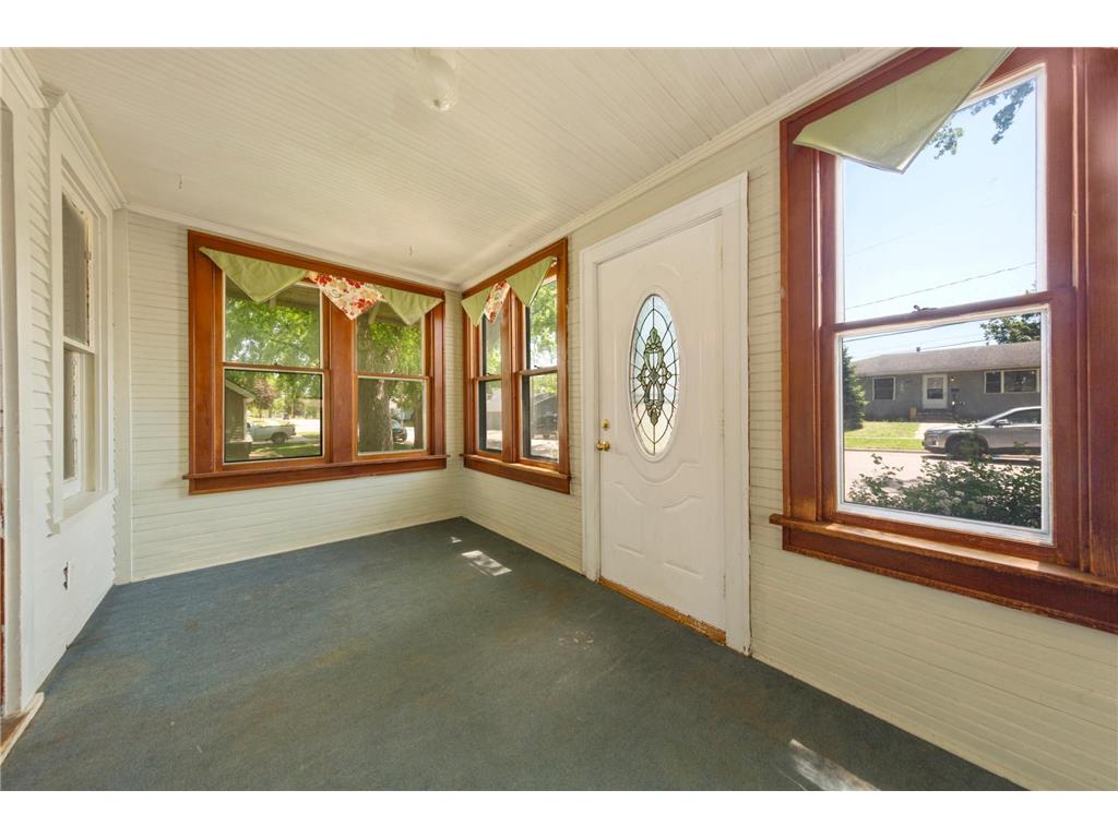 420 Main Street W Waterville MN 56096 7058873 image3