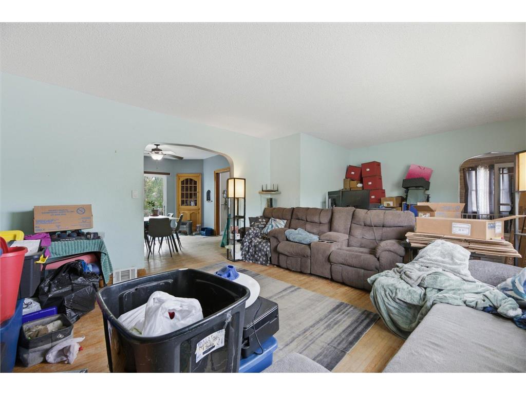 420 N 5th Street Marshall MN 56258 7079528 image17