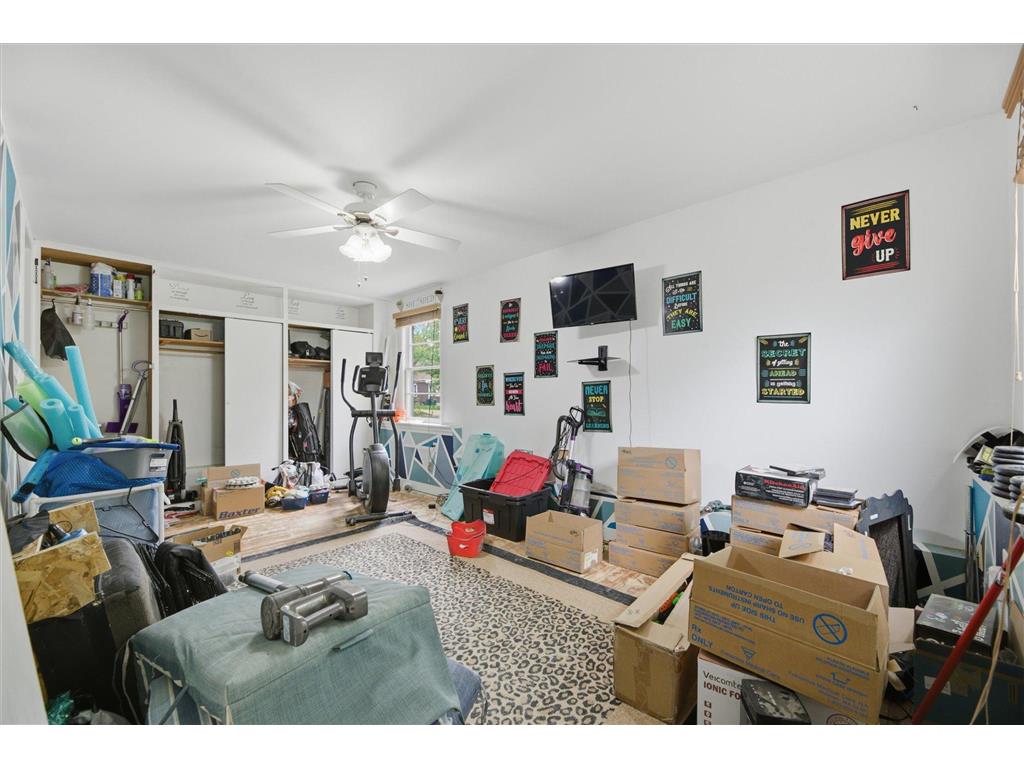 420 N 5th Street Marshall MN 56258 7079528 image20