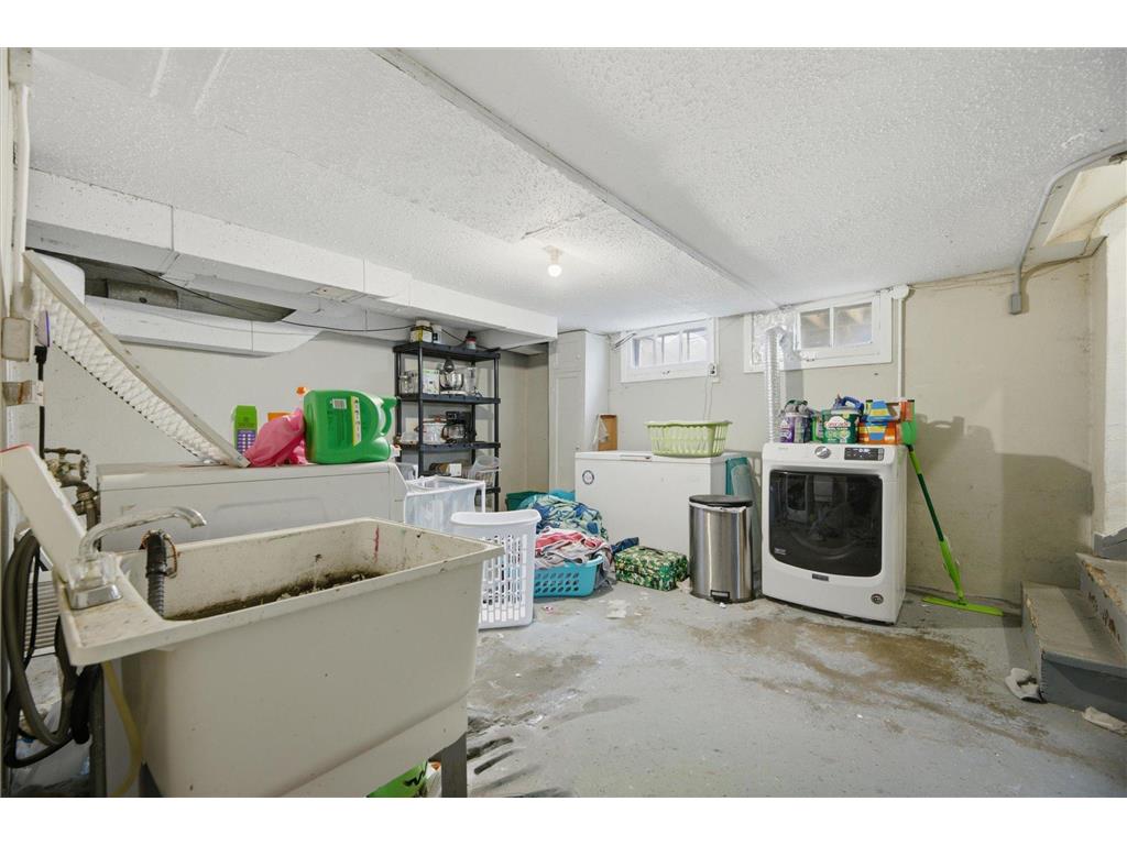 420 N 5th Street Marshall MN 56258 7079528 image31