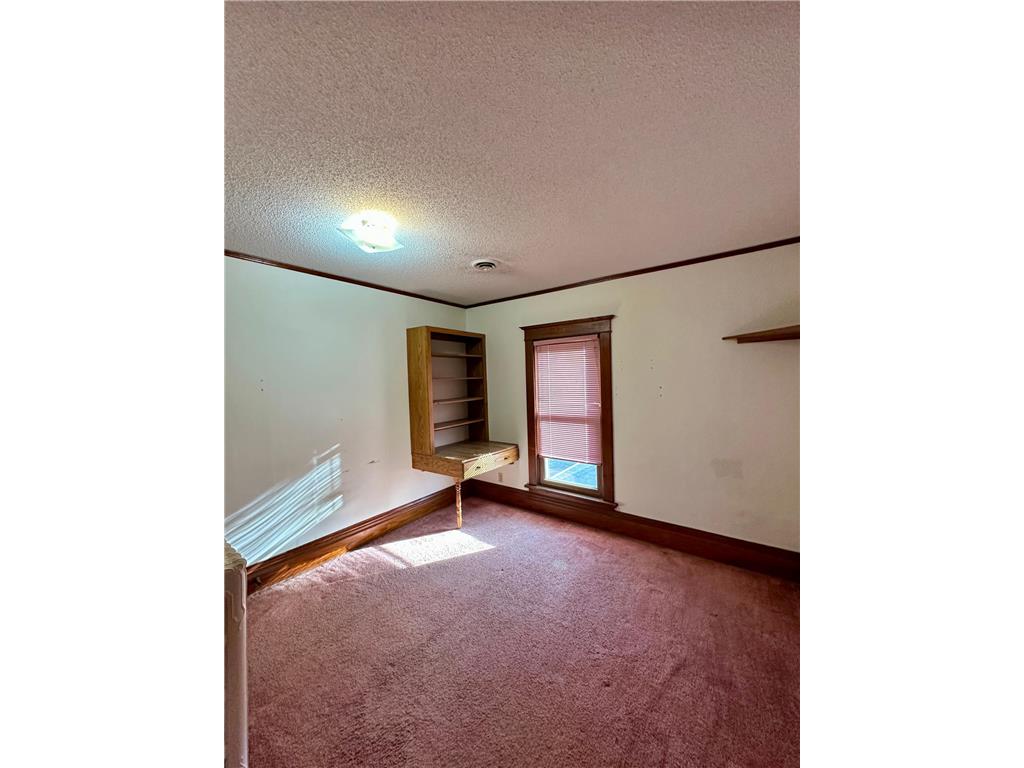420 N Freeman Avenue Luverne MN 56156 7026910 image11