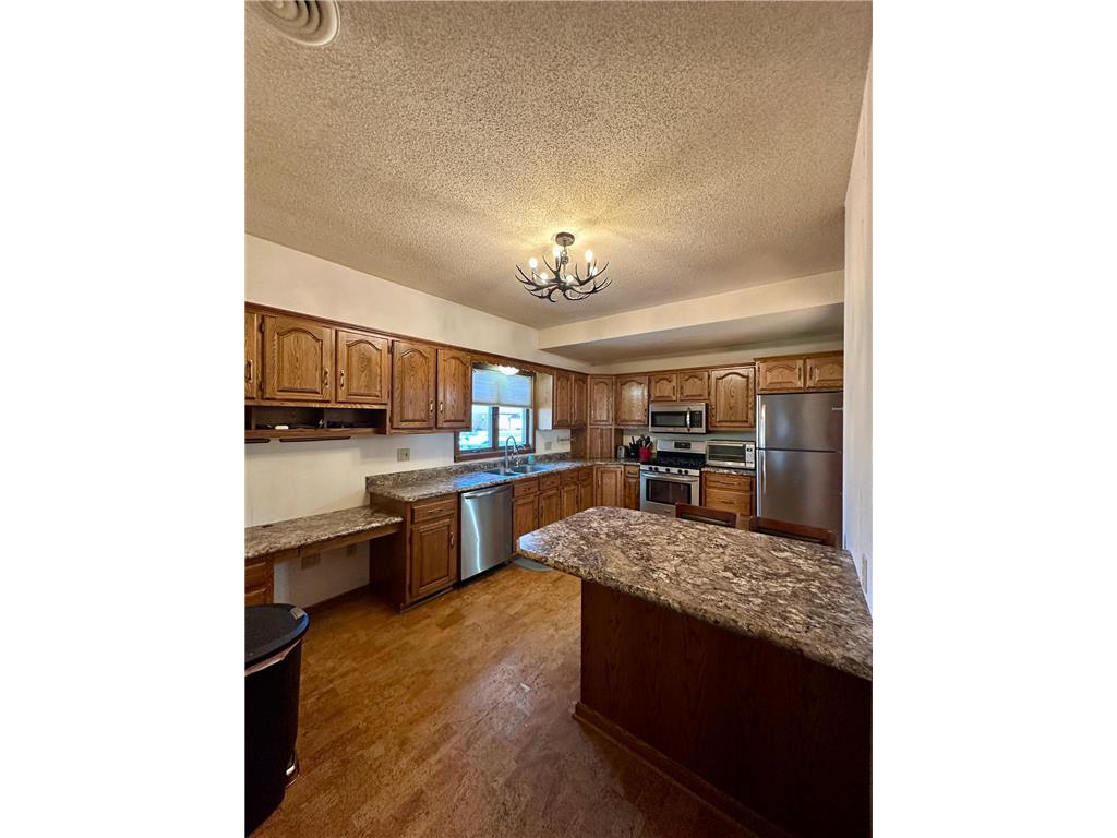 420 N Freeman Avenue Luverne MN 56156 7026910 image2