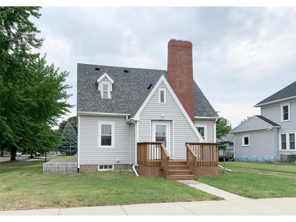 420 Park Avenue, Gaylord, MN, 55334 MLS 6375782 Edina Realty