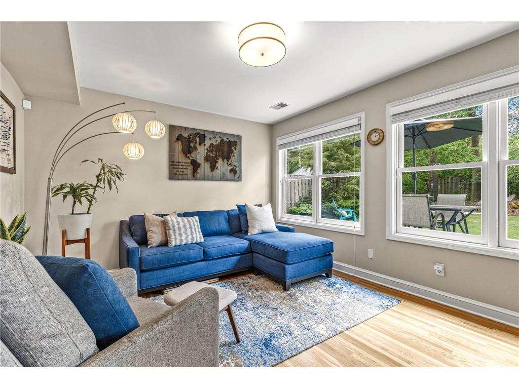 420 Penn Avenue S Minneapolis MN 55405 7095476 image23