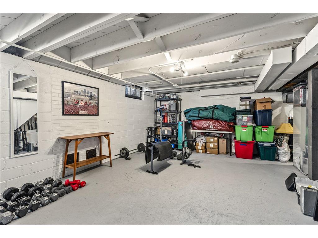 420 Penn Avenue S Minneapolis MN 55405 7095476 image41