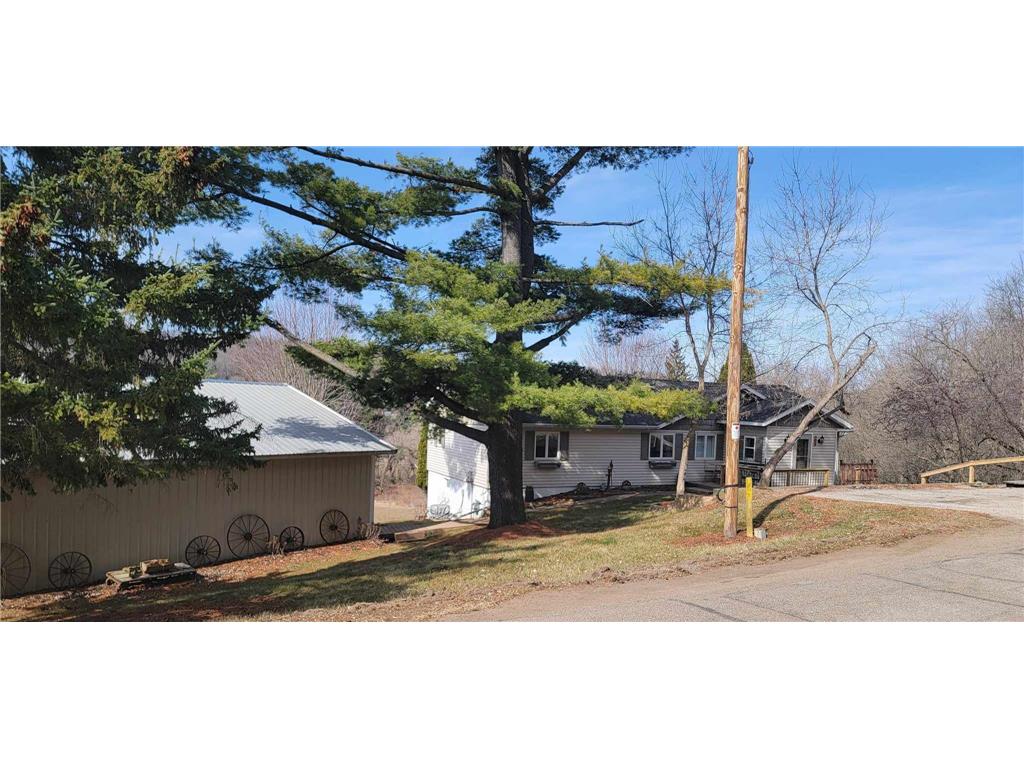 420 Pine Avenue E, Plum City, WI, 54761 MLS 6491791 Edina Realty