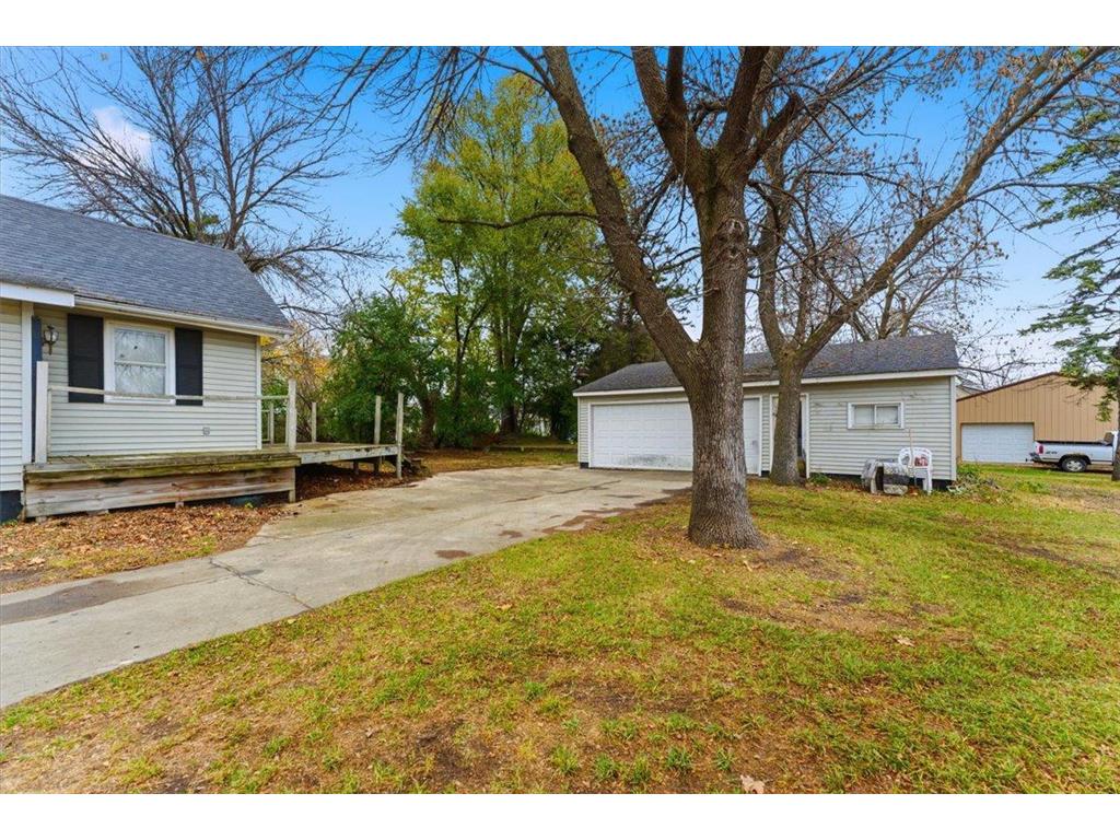 420 Pleasant Avenue S Brooten MN 56316 6812888 image2