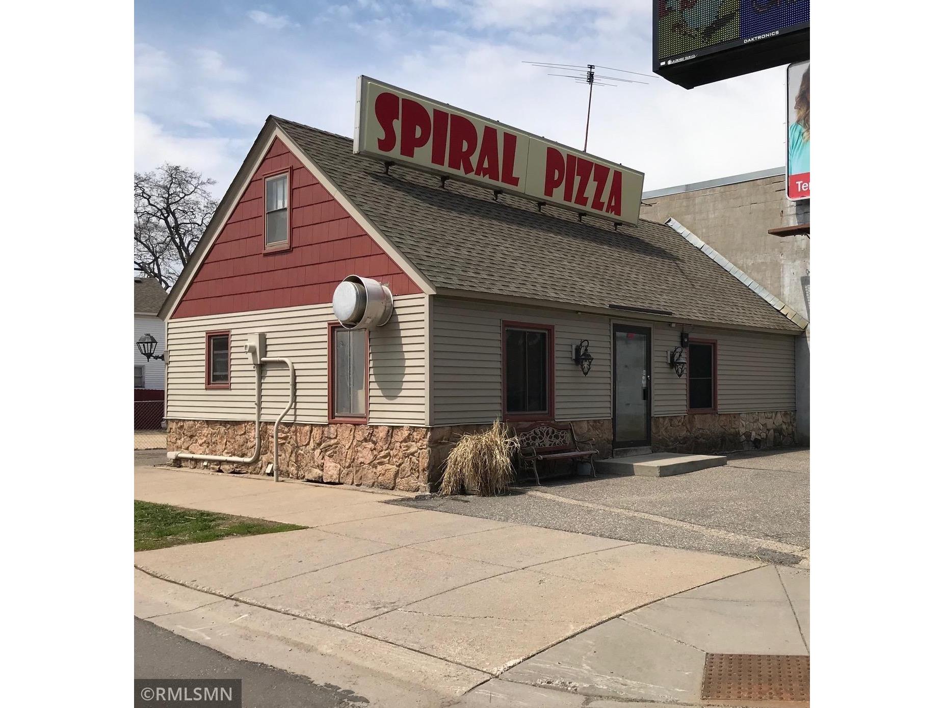 420 Vermillion Street Hastings MN 55033 5752623 image1