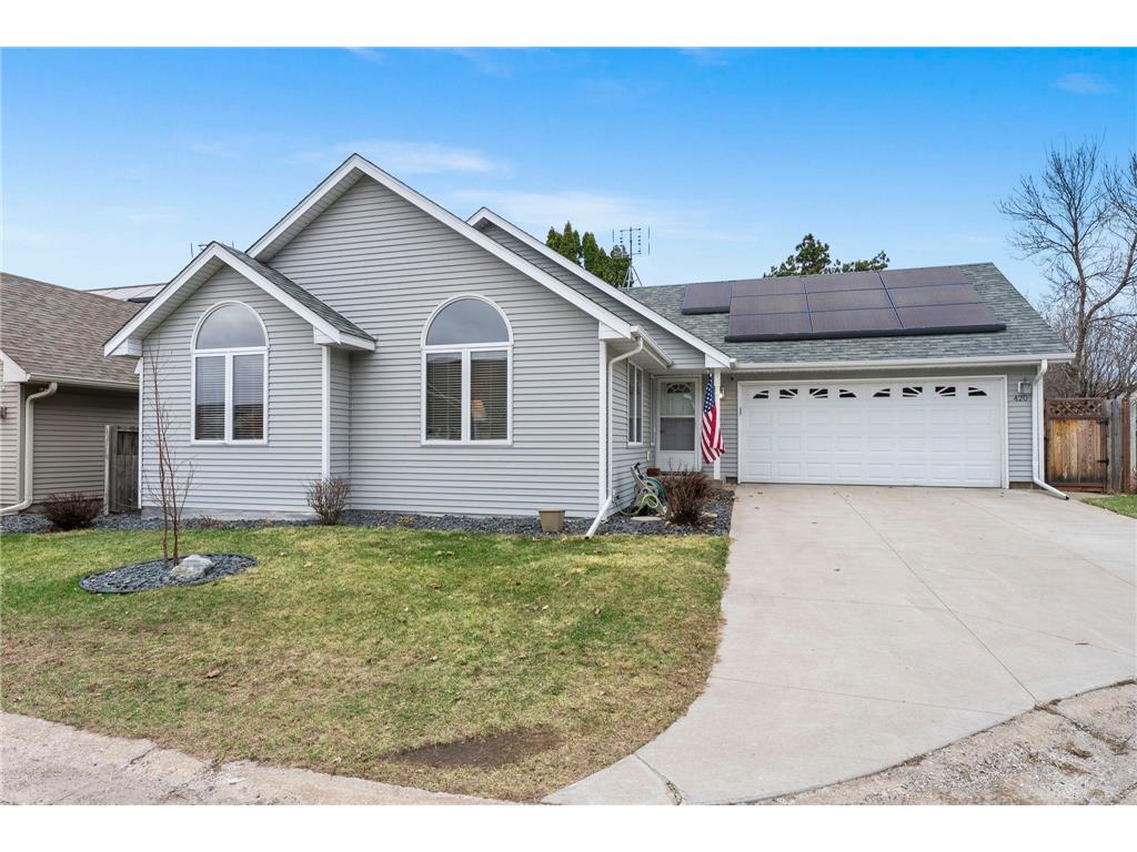 420 Village Court Cambridge MN 55008 7042437 image1