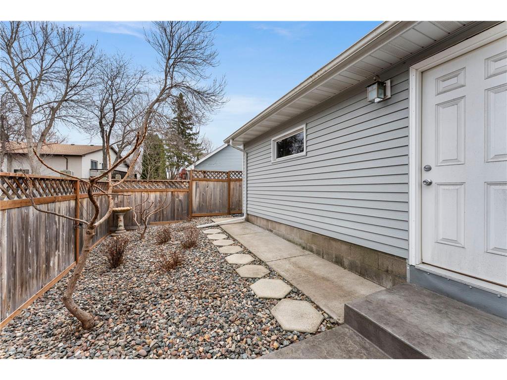 420 Village Court Cambridge MN 55008 7042437 image37