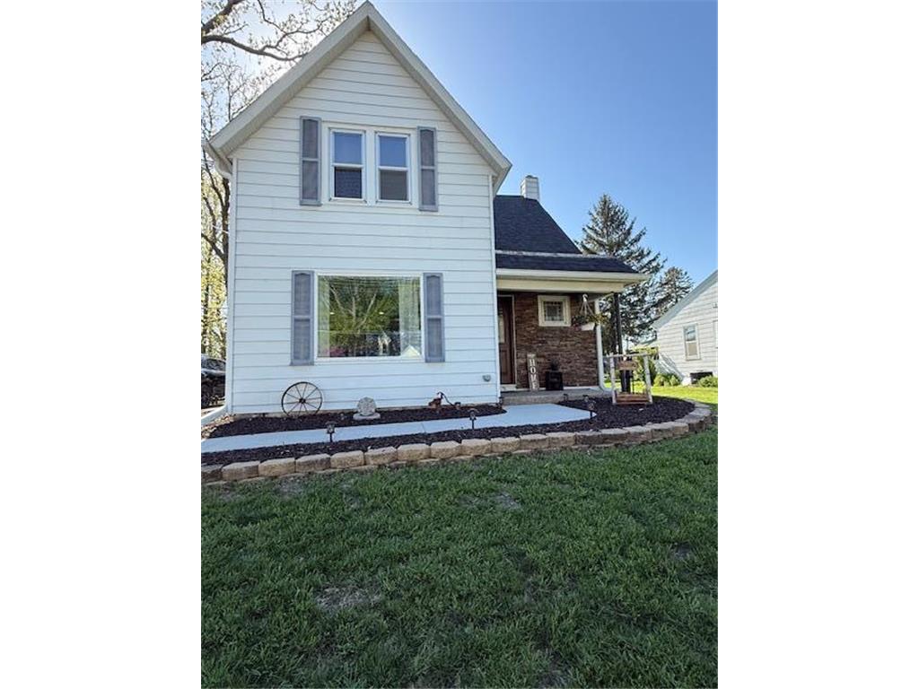 420 Winnebago Street S Caledonia MN 55921 6802774 image1