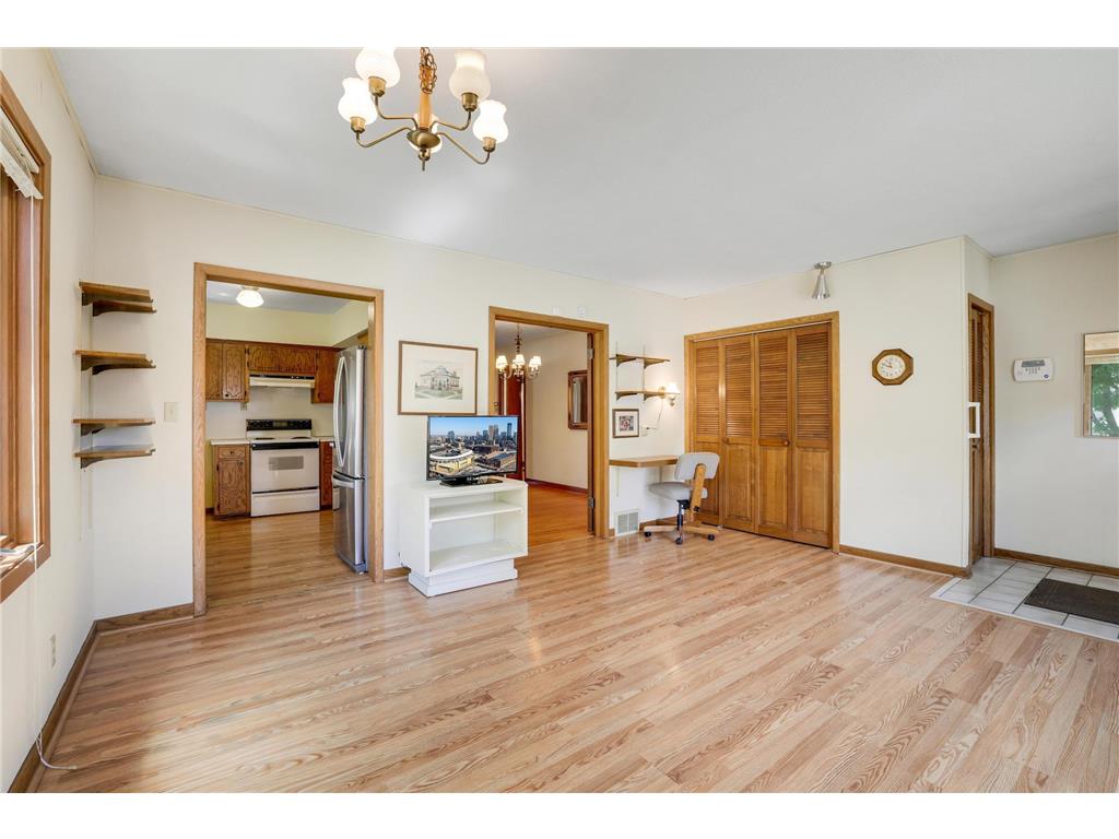 4200 Beard Avenue N Robbinsdale MN 55422 7063435 image18