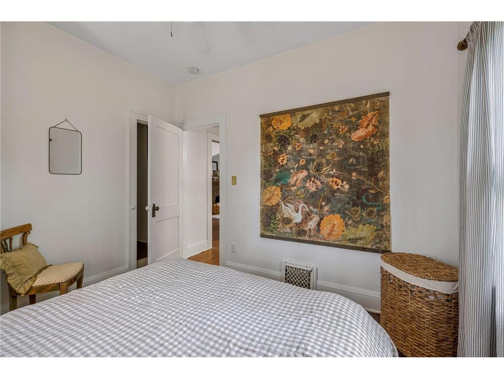 4200 Oakland Avenue Minneapolis MN 55407 7061867 image20