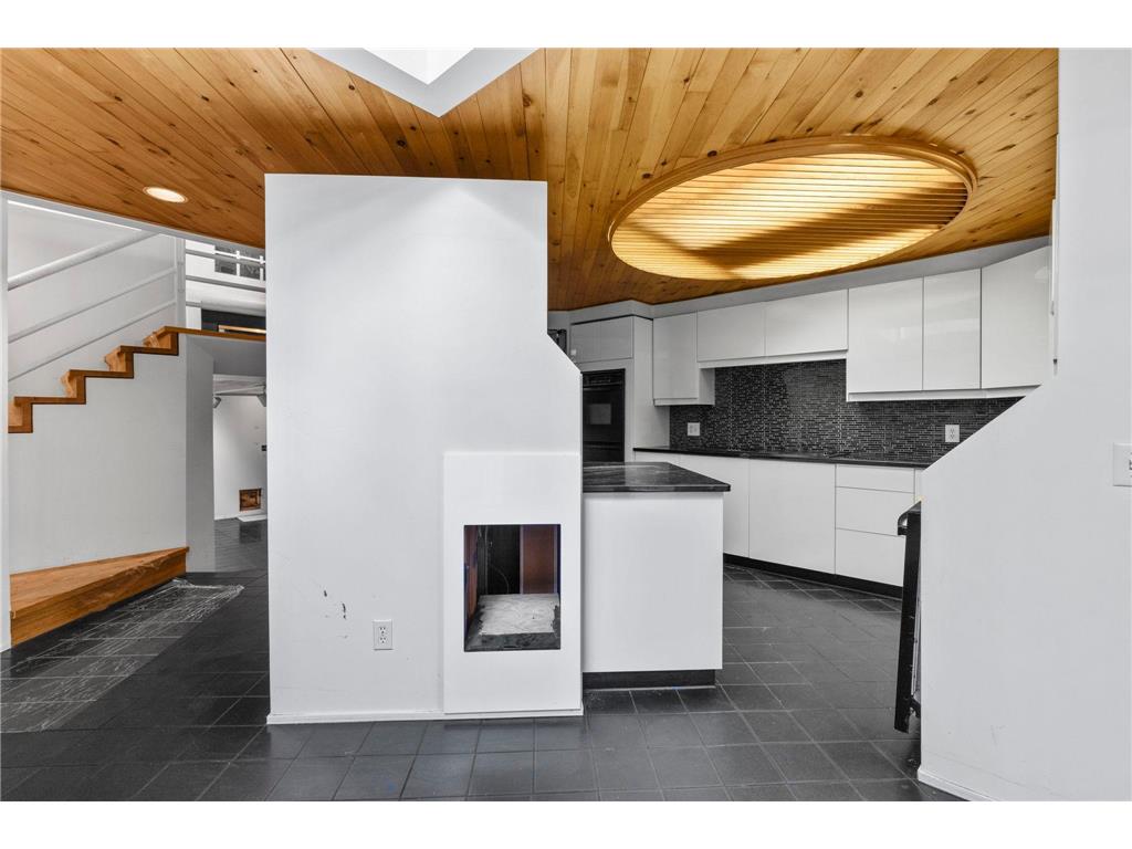 4200 Poplar Drive Golden Valley MN 55422 7103288 image11