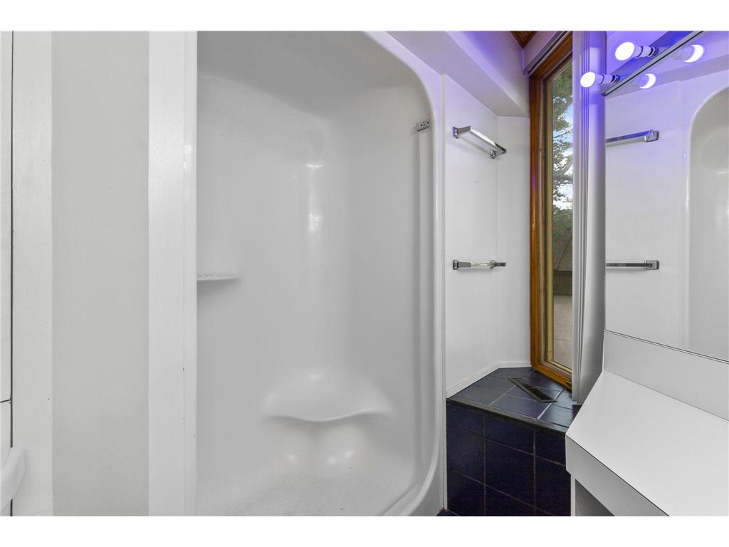 4200 Poplar Drive Golden Valley MN 55422 7103288 image27