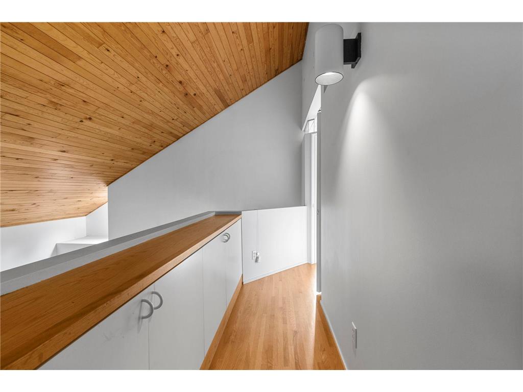 4200 Poplar Drive Golden Valley MN 55422 7103288 image32